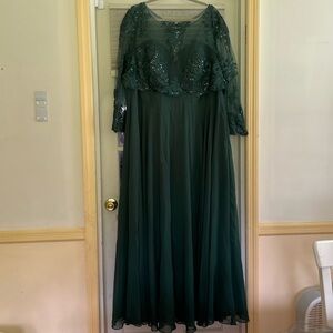 JJs House Hunter Green wedding guest dress NWT